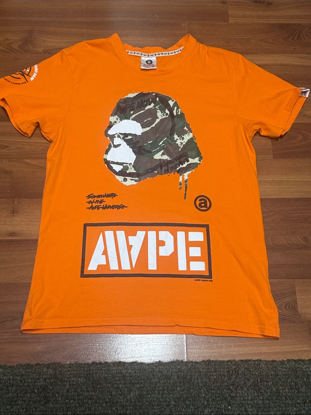 AAPE BY A BATHING APE ORANGE TSHIRT